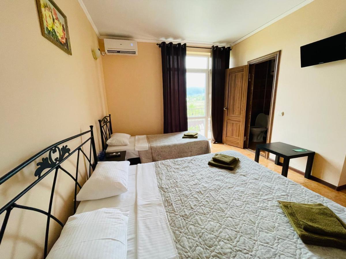 Alakhadze Hotel Askar المظهر الخارجي الصورة