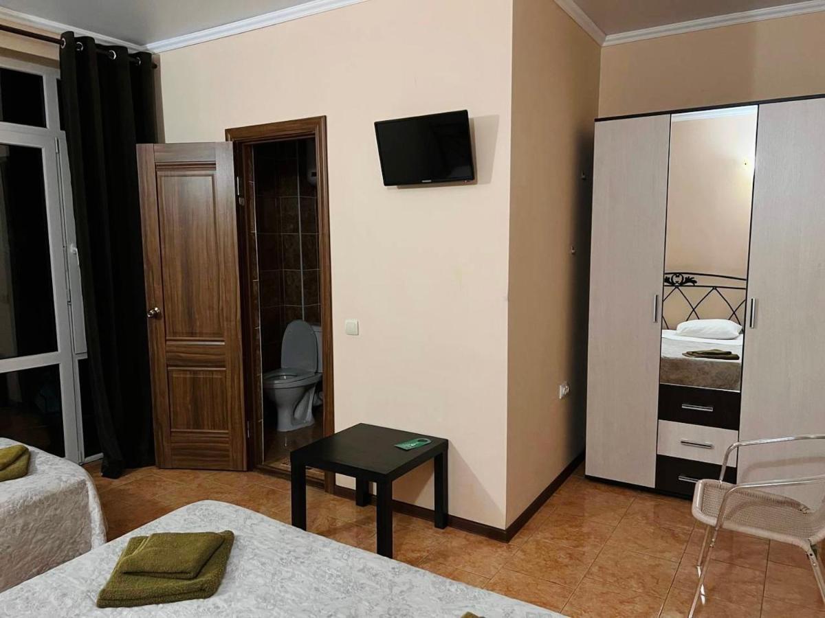 Alakhadze Hotel Askar المظهر الخارجي الصورة