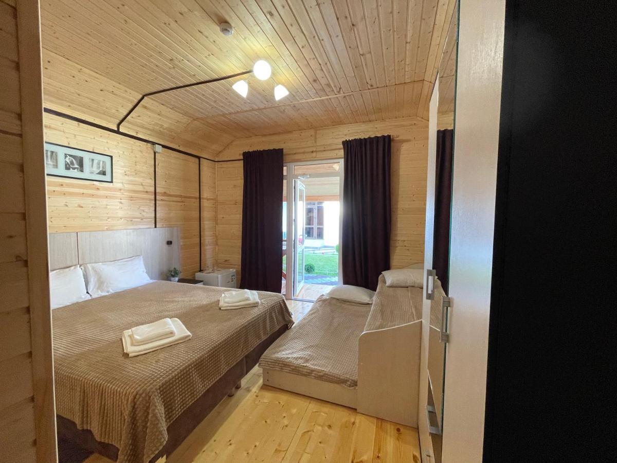 Alakhadze Hotel Askar المظهر الخارجي الصورة