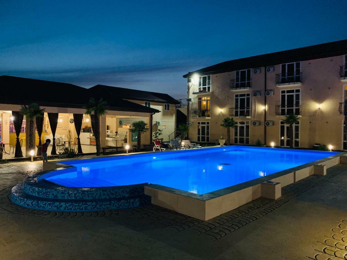 Alakhadze Hotel Askar المظهر الخارجي الصورة
